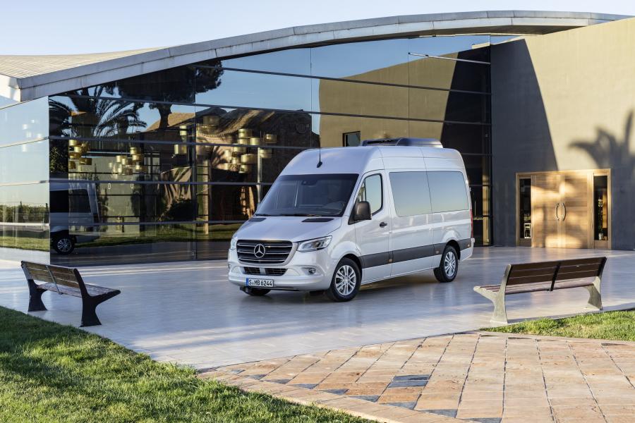  Mercedes-Benz Sprinter Tourer 2018 года  (WW) (фото 9 из 21)